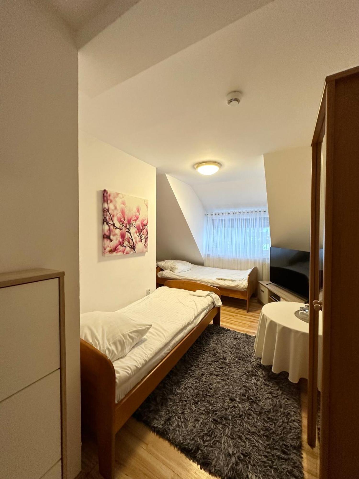 Motel Za Miedza Bralin Dış mekan fotoğraf