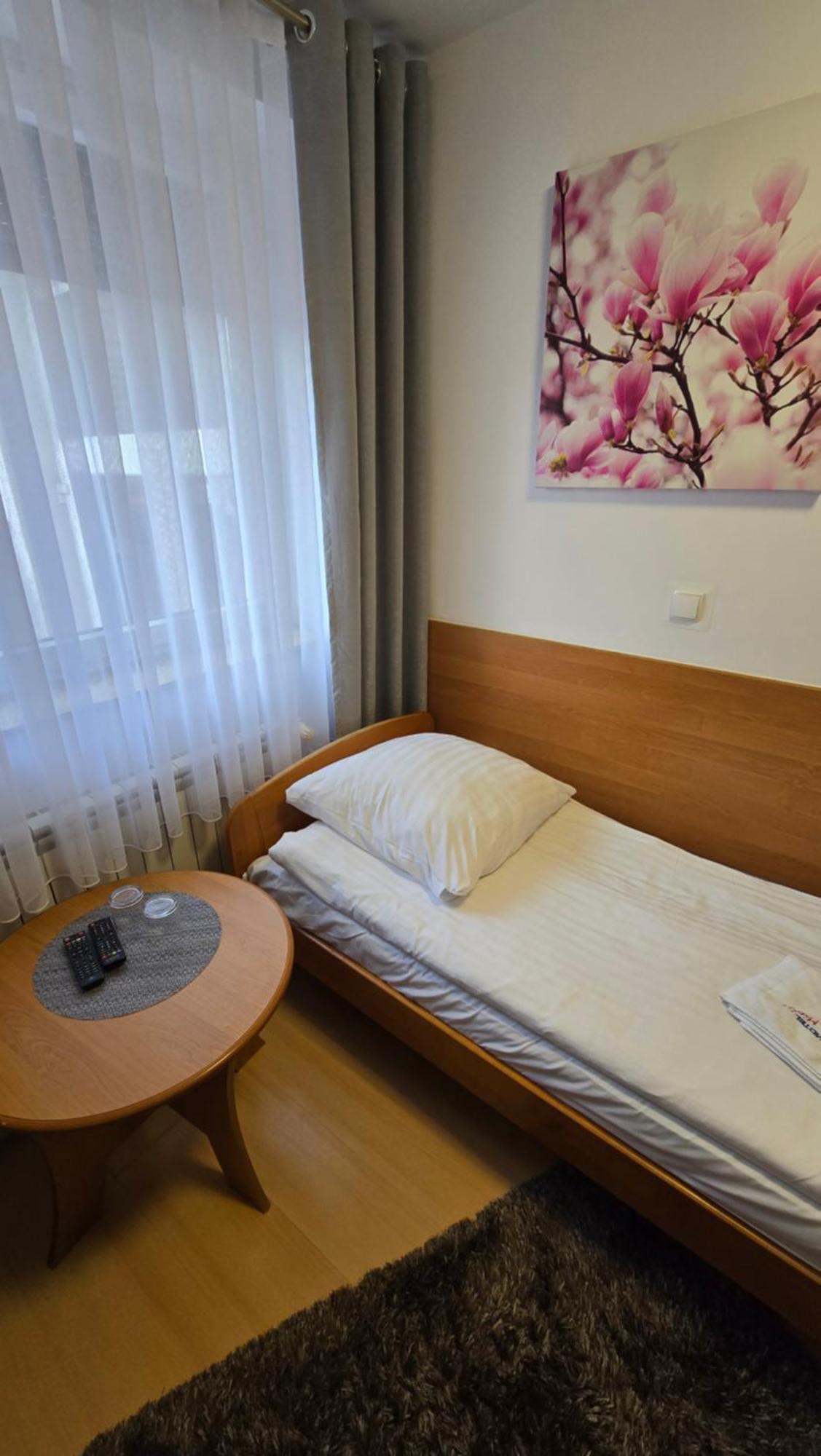 Motel Za Miedza Bralin Dış mekan fotoğraf