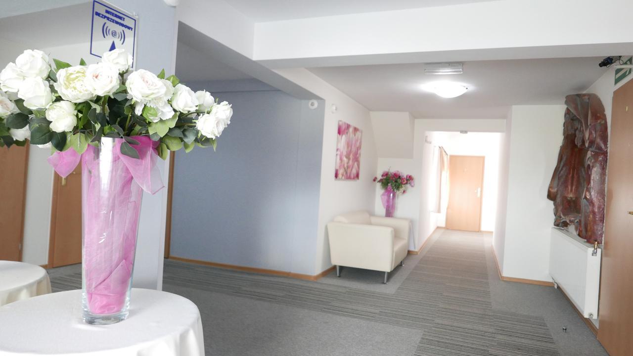 Motel Za Miedza Bralin Dış mekan fotoğraf